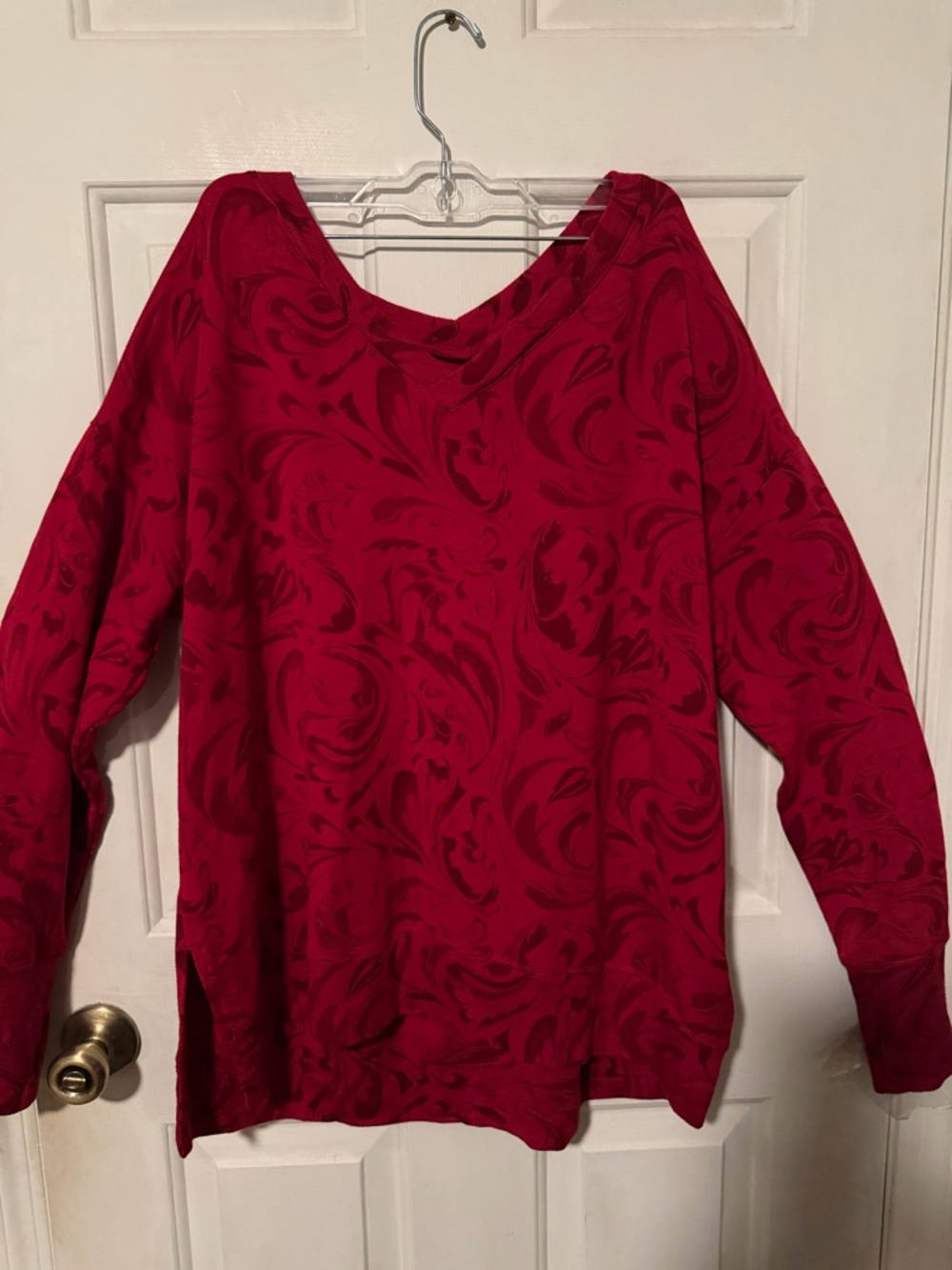Athleta long sleeve sweater with thumb holes Size Large